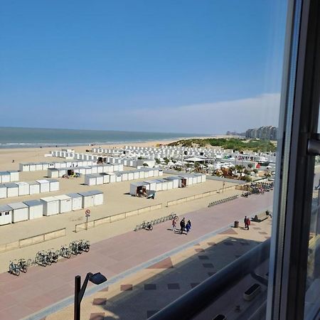 Appartement Zeedijk Heist Met Garage Knokke-Heist Exterior foto