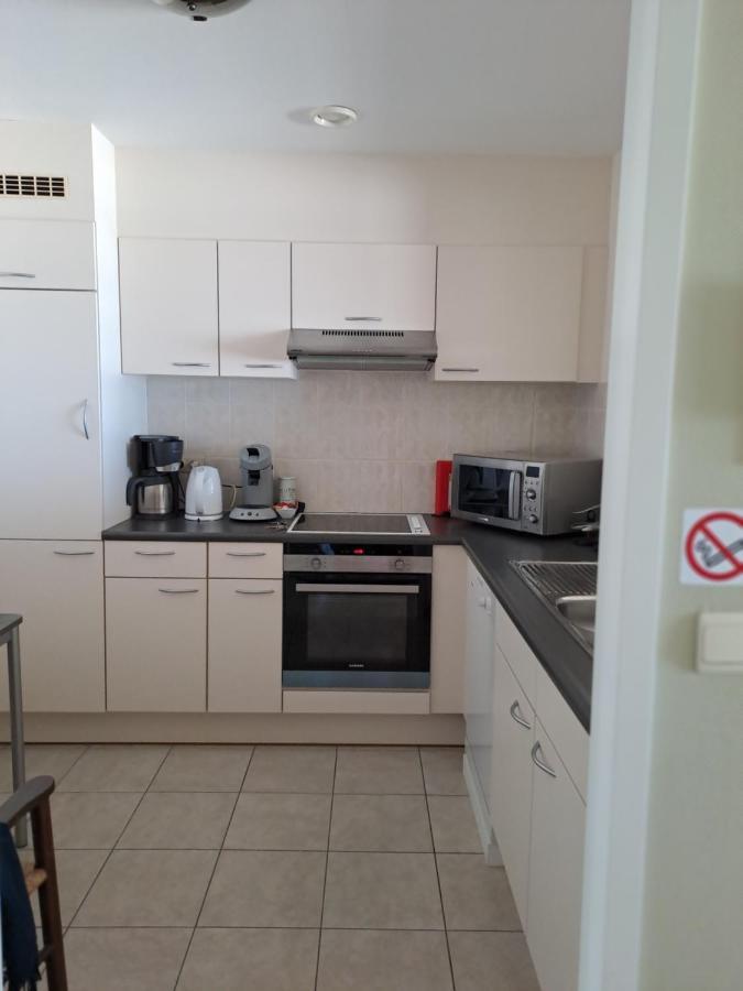 Appartement Zeedijk Heist Met Garage Knokke-Heist Exterior foto